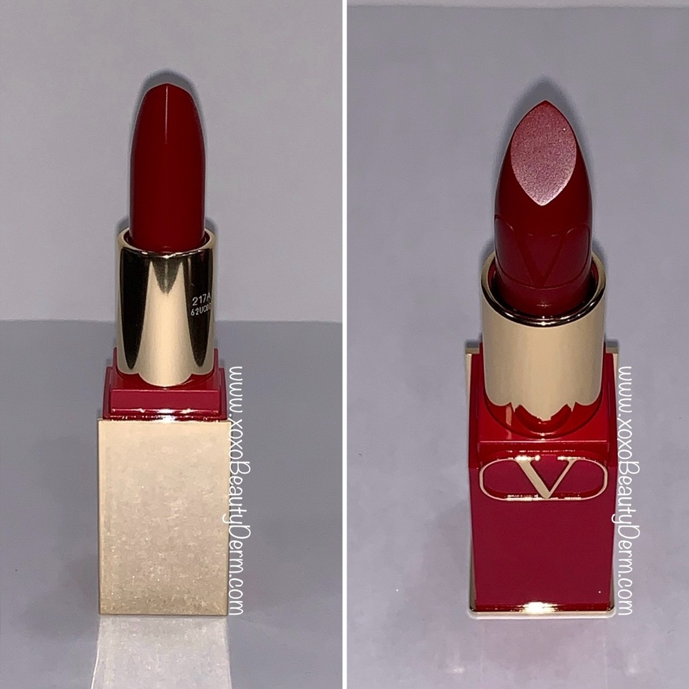 Rosso Valentino Satin Lipstick - 217A - Ethereal Red